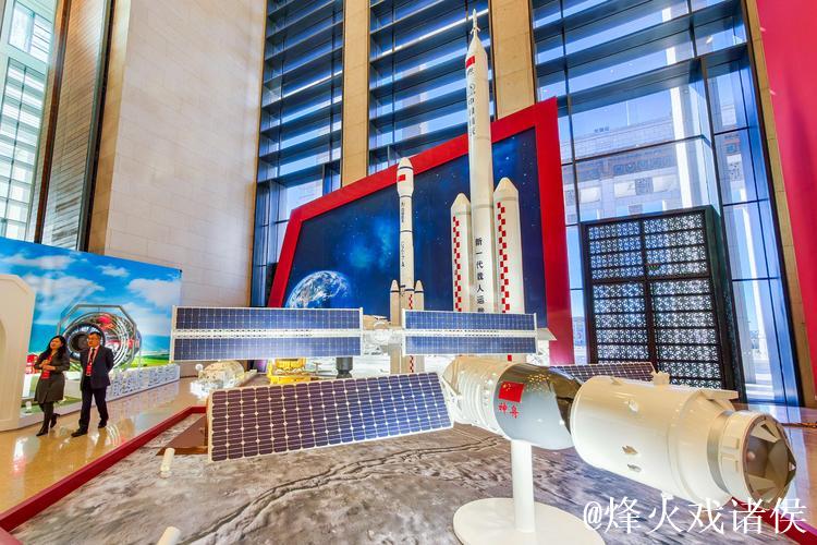 汇聚300余件展品 国博呈现中国制造“十四五”成就 汇聚300余件展品 国博呈现中国制造“十四五”成就